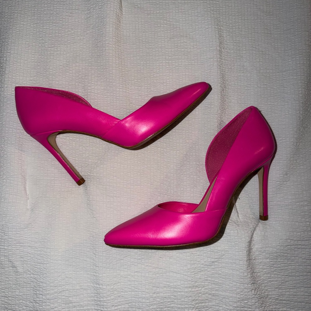 Gianni Bini Pink Heels